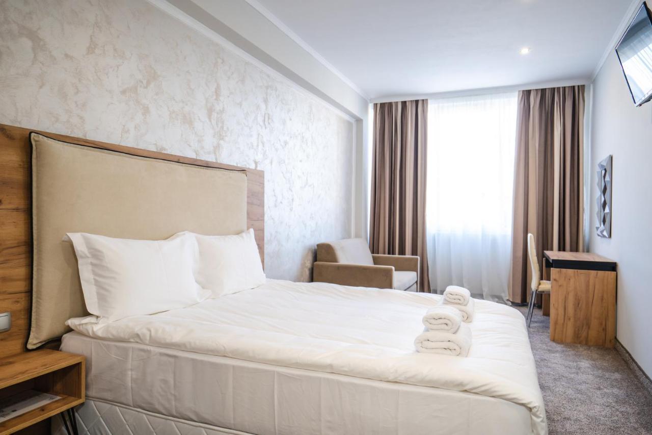 Hotel City Sandanski Exterior photo